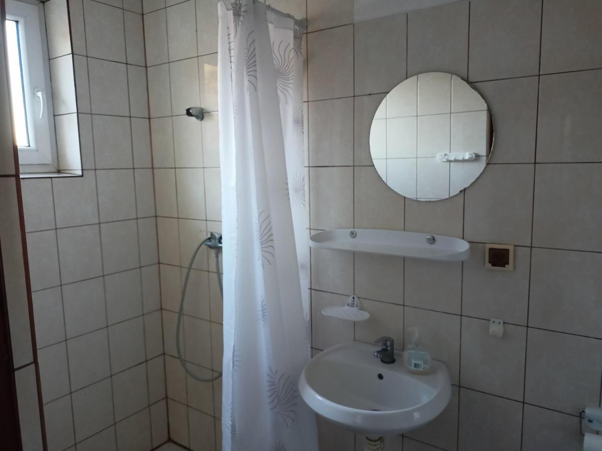 Willa Rosa Kajetany Buitenkant foto